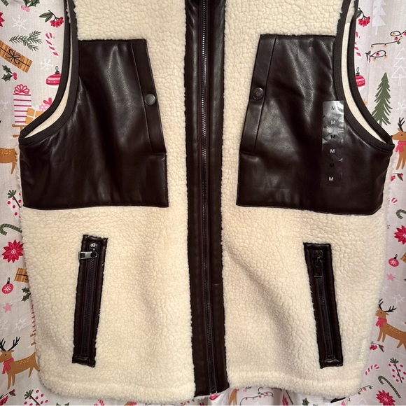 Michael Kors Men’s Sherpa Vest NWT - Picture 3 of 6